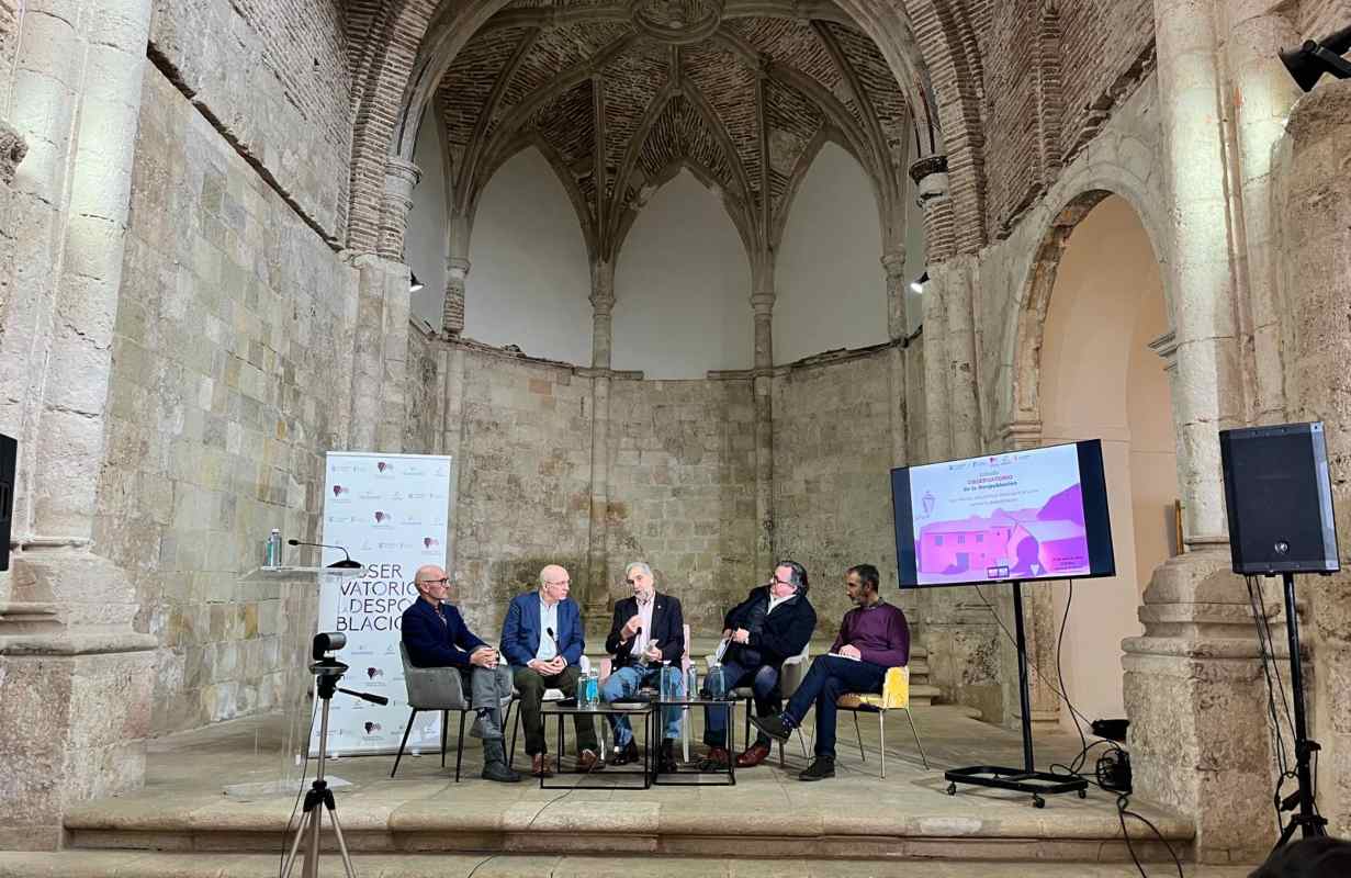 Jornada ‘La vivienda: una política clave para la lucha contra la despoblación’, en Brihuega.