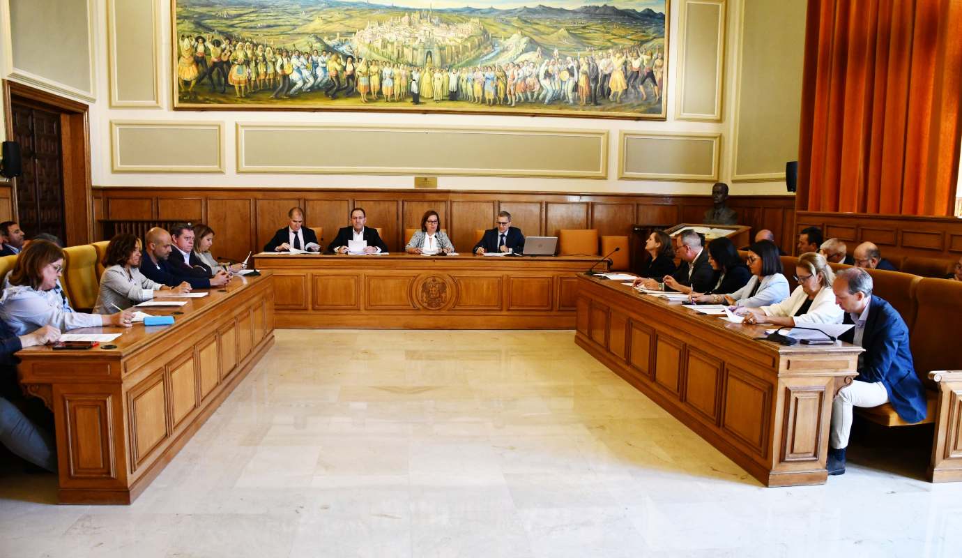 Pleno de la Diputación de Toledo.