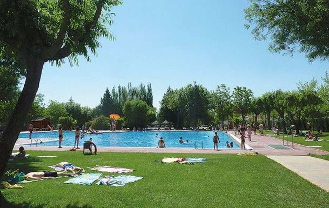 Piscina de la Alameda en Talavera. Foto: Ayuntamiento.