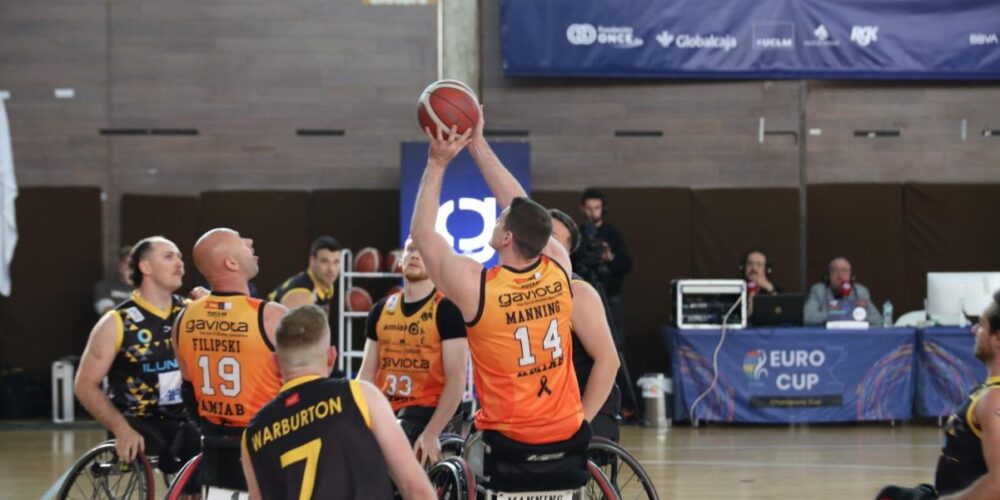 El BSR Amiab Albacete apalizó al CD Illunion para meterse en la final de la 'Champions'.