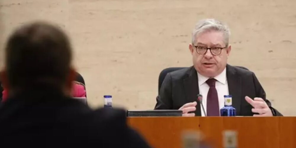 El presidente de la Cámara de Cuentas de Castilla-La Mancha, Fernando Andújar, en las Cortes regionales.