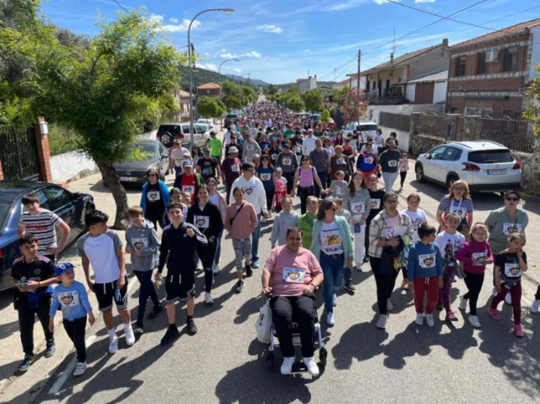 Marcha solidaria contra la ELA en Pelahustán. Foto: Ayuntamiento de Pelahustán.