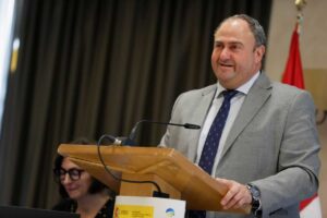 El consejero de Agricultura de Castilla-La Mancha, Julián Martínez Lizán.