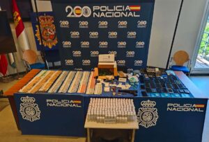 Efectos intervenidos en la operación "Trama".