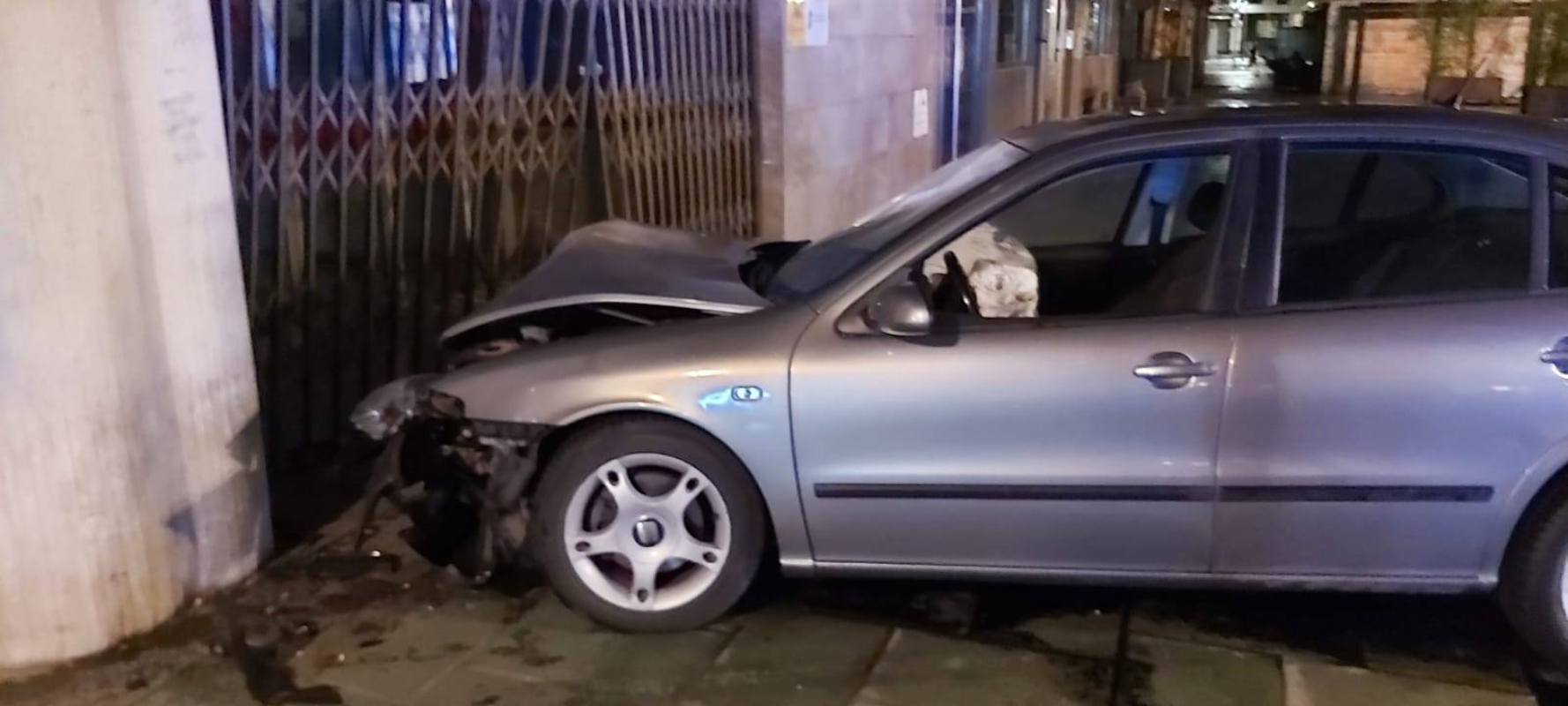 Imagen del vehículo accidentado