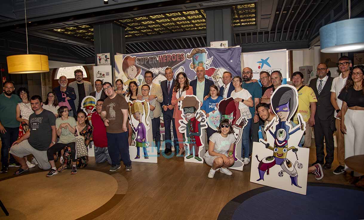 Presentación de la exposición Superhéroes de Laborvalía en Toledo
