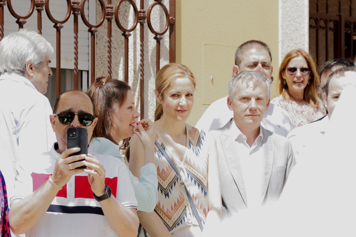 Cristina Maestre asistió al Corpus Christi de Camuñas.