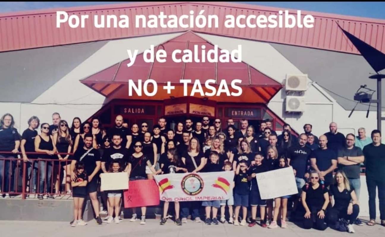 El Club Natación Oriol Imperial compitió, ganó y protestó.