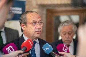 Ruiz Molina, en el Seminario Internacional de Seguridad y Defensa.