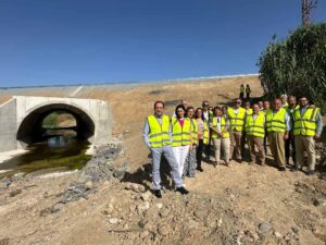 Cedillo recepciona las obras de la carretera de acceso a Chozas.