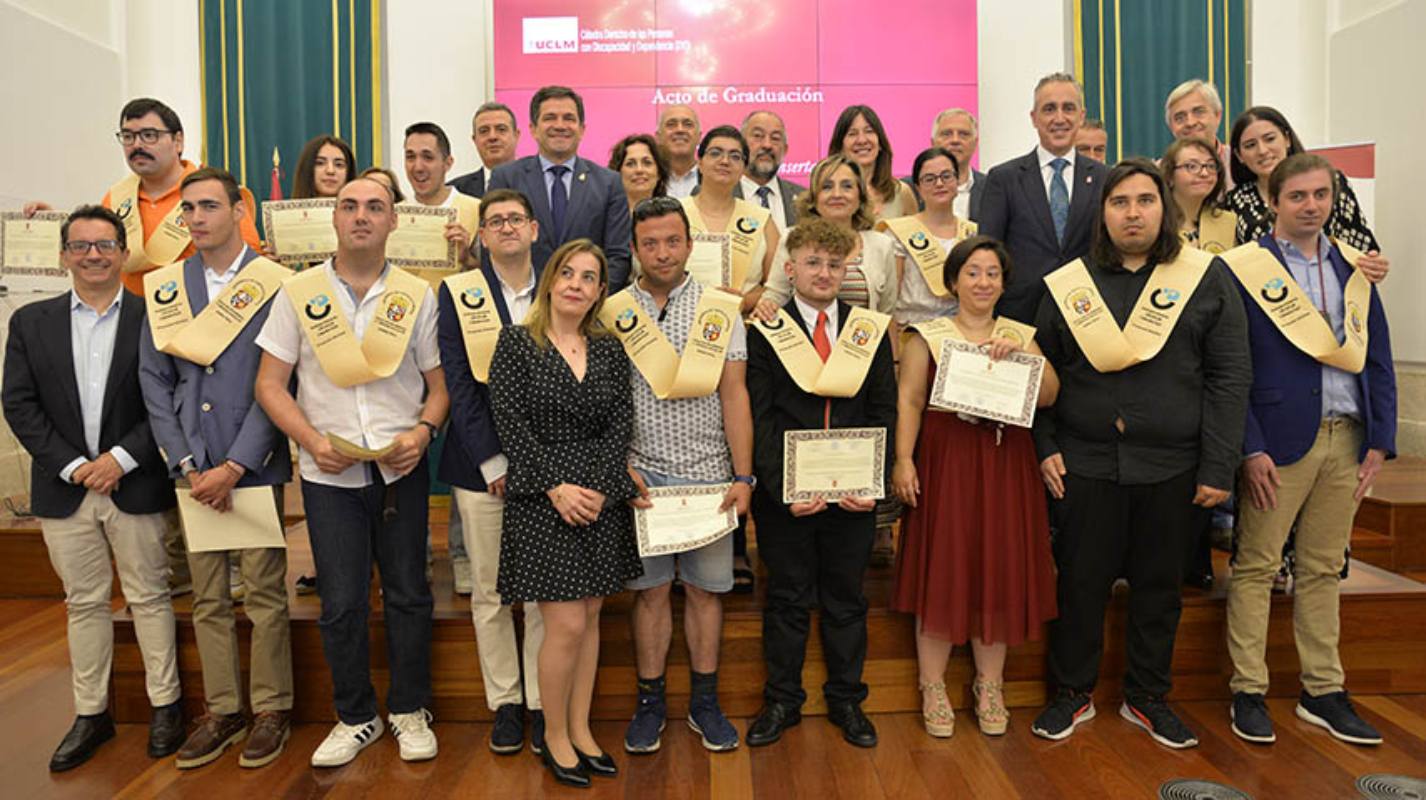 Acto de graduación de la primera promoción del curso ‘Incluye e Inserta Ciudad Real’