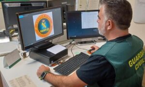 Equipo @ de la Guardia Civil