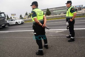 Imagen de archivo de varios agentes de la Guardia Civil de Tráfico - Foto: Rebeca Arango