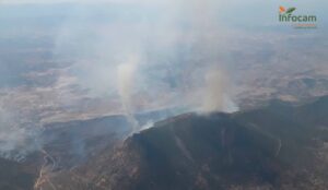 Foto del incendio de La Estrella a media tarde. Foto: Infocam.