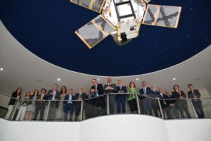 El contrato “Draco” ha sido rubricado en las instalaciones de Deimos en Puertollano