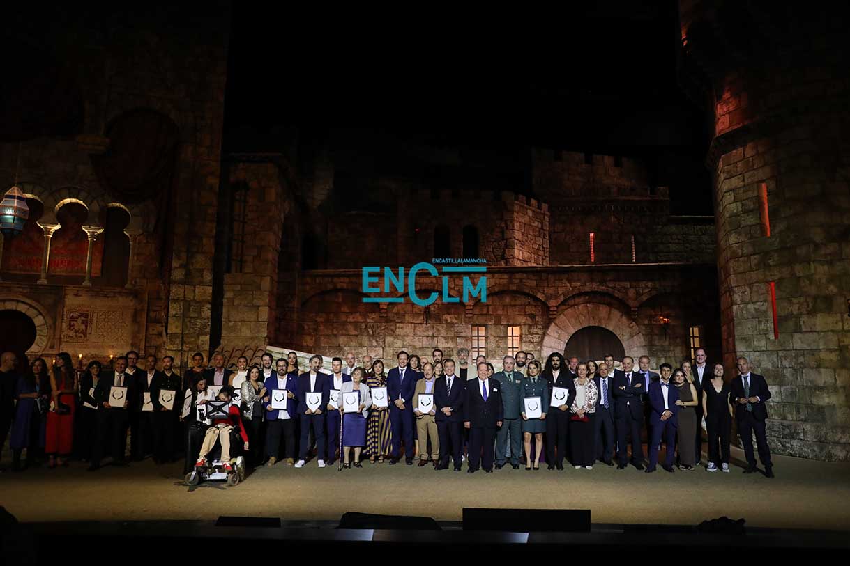 Foto de familia de los VI Premios Excelentes. Foto: Carmen Toldos.
