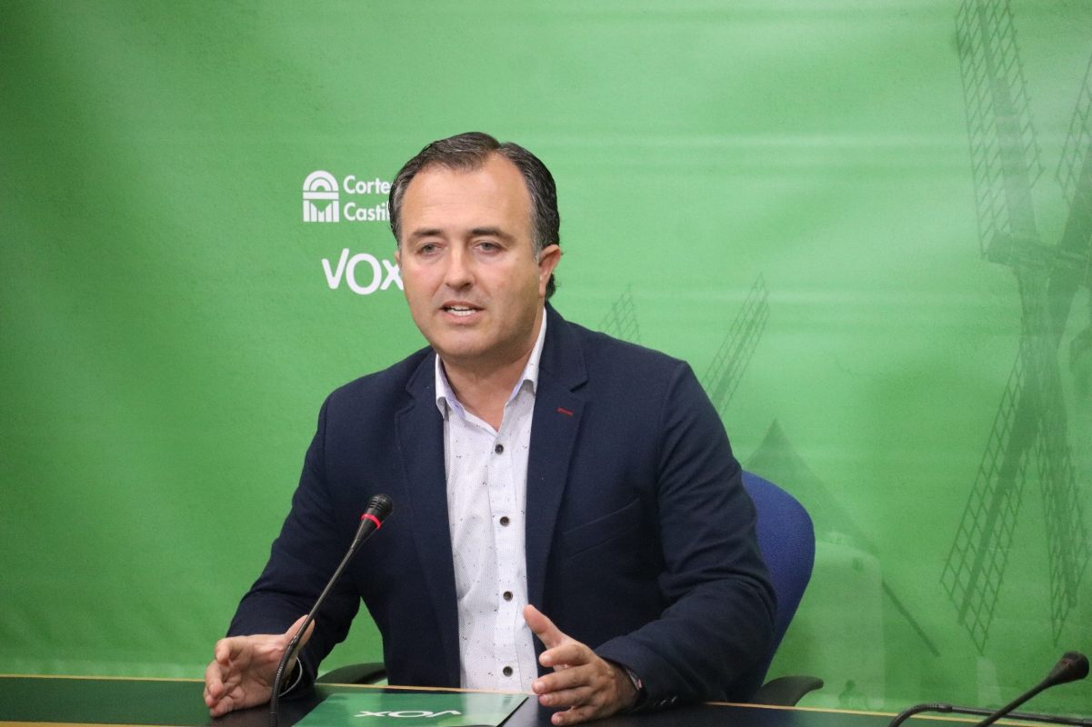 David Moreno asegura que "Vox condena cualquier tipo de agresión".