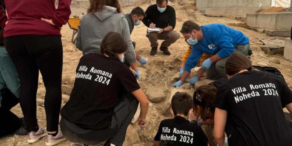 Imagen de las excavaciones en el Salón Cruciforme en Noheda.