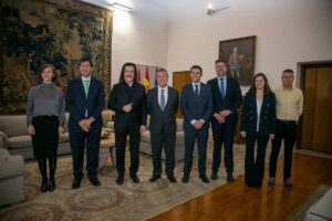 Firma para apoyar a Campo de Criptana como candidata a la red de Ciudades Creativas de la UNESCO