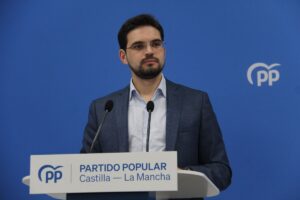 El portavoz adjunto del Partido Popular en las Cortes de Castilla-La Mancha, Santiago Serrano.