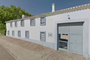 Entrada a la finca 'El Lobillo', del empresario Juan Abelló