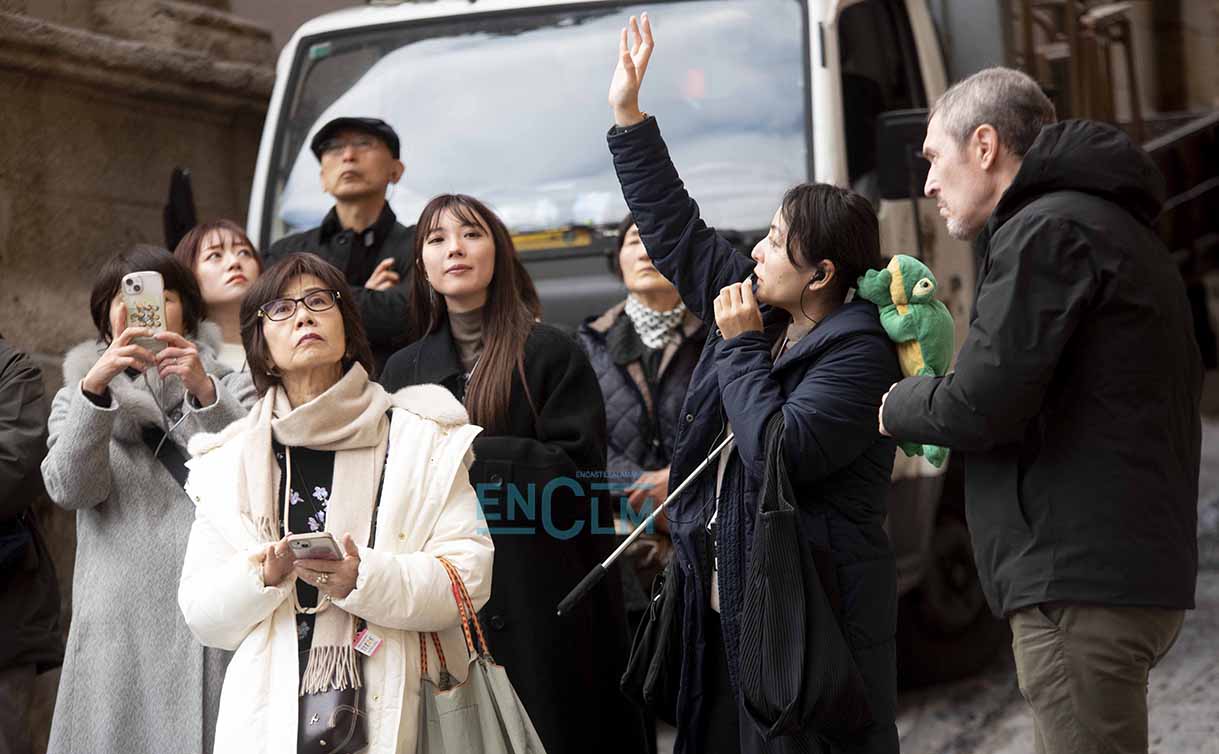 Turismo, guía turístico