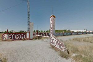 El accidente aéreo se ha producido en el aeródromo de Casa de los Pinos (Cuenca). Foto: Google Maps