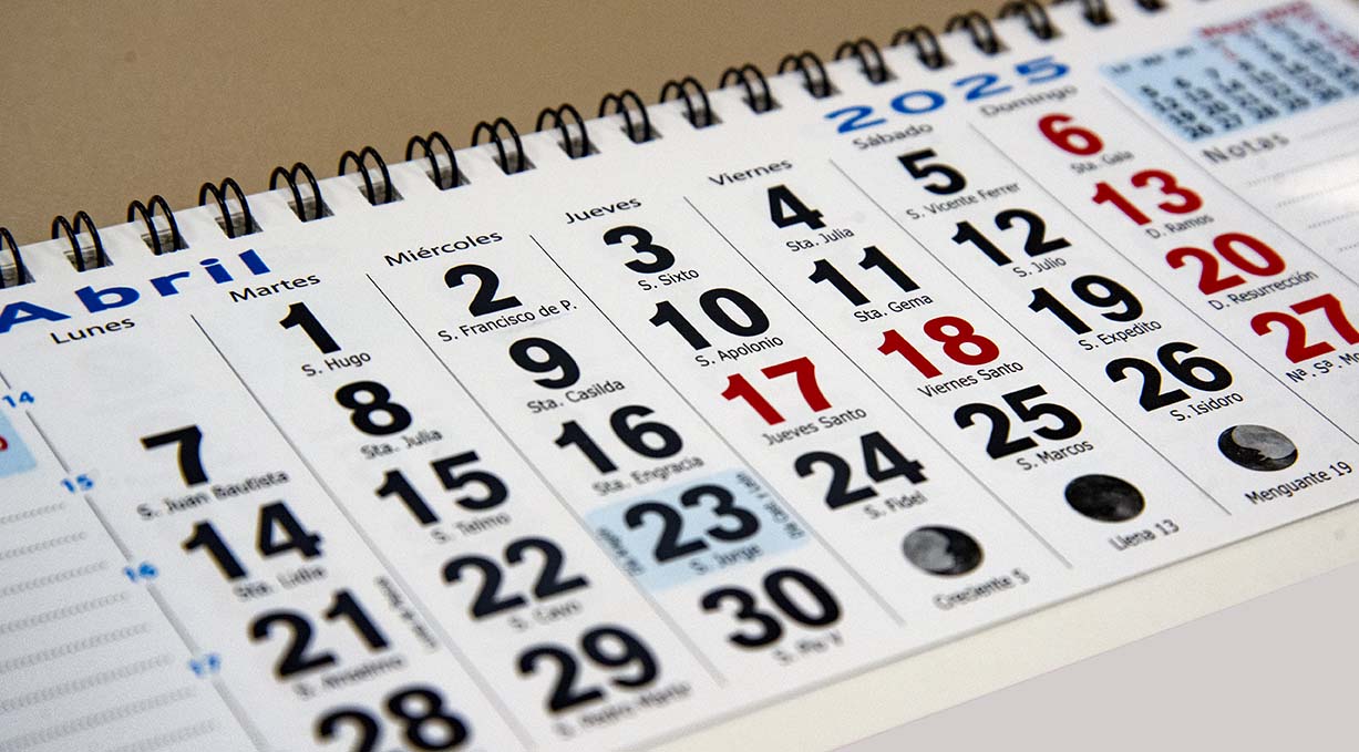 Calendario Semana Santa, abril de 2025, festivos, fiestas, días laborables