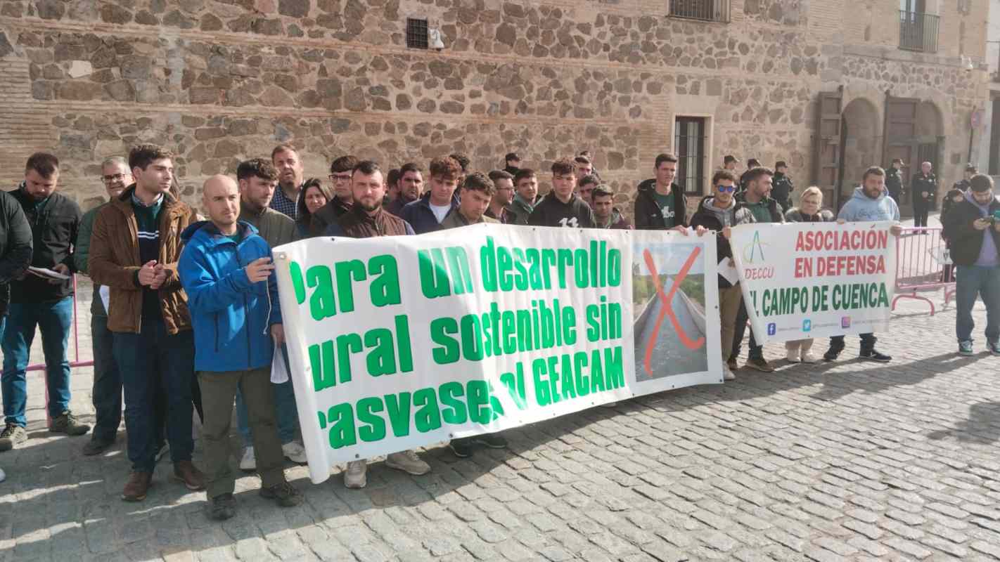 Un detalle de la manifestación de los jóvenes agricultores en Toledo. Foto: Rebeca Arango.