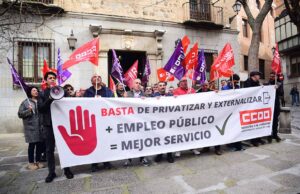Protesta de CCOO en Toledo para pedir más personal en las confederaciones hidrográficas. Foto: Rebeca Arango.