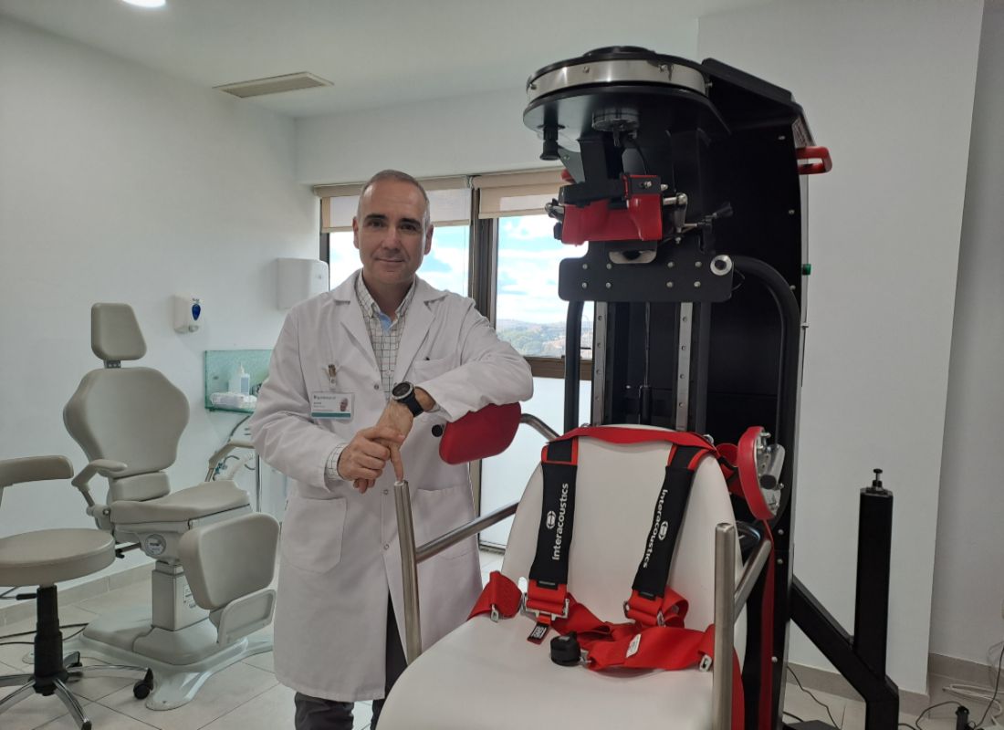 Doctor Martín Sanz, especialista en Otorrinolaringología.