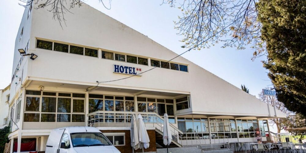 Imagen exterior del Hotel Manzanares