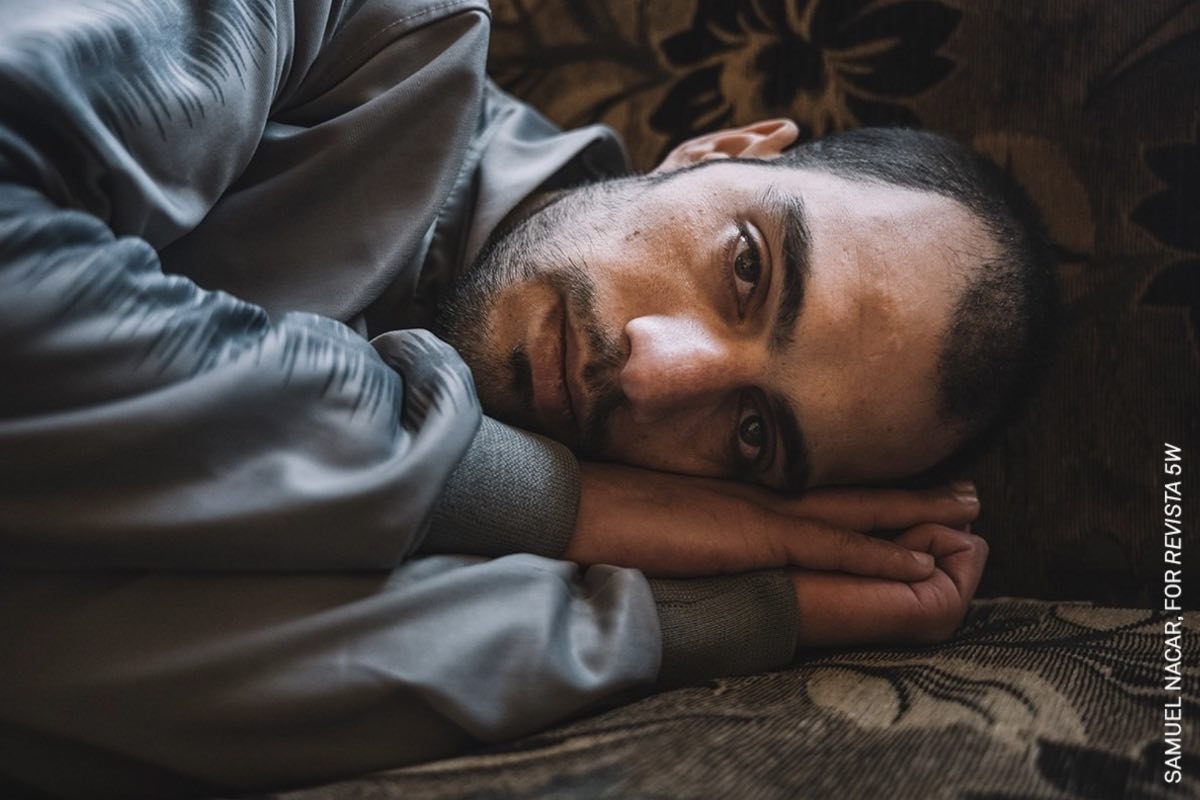 Una de las fotos del proyecto 'Las sombras ya tienen nombre' de Samuel Nacar para la revista 5W