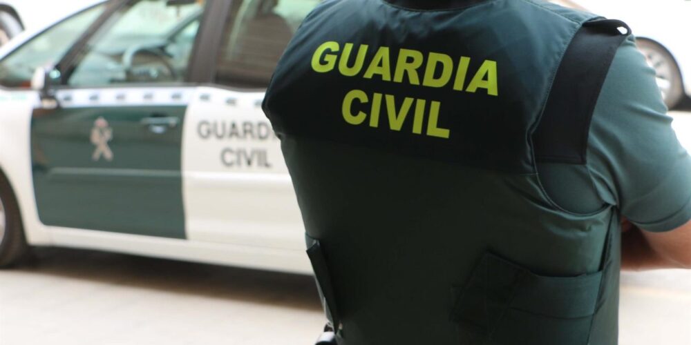 Foto de archivo de un agente de la Guardia Civil