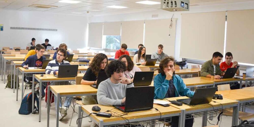 Imagen de archivo de un aula de la UCLM.
