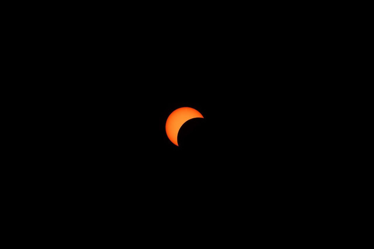 Eclipse solar parcial desde el Centro de Investigación Langley de la NASA en Hampton, Virginia, el 8 de abril de 2024. Foto: NASA.