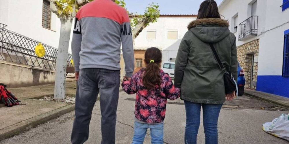 C-LM atiende a más de 5.200 personas con el Programa de Mediación, Orientación e Intervención Familiar.