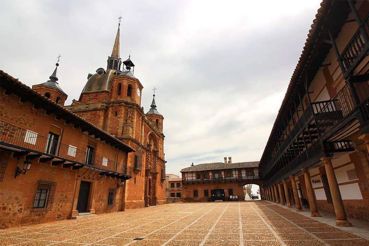 Plaza Mayor de San Carlos del Valle