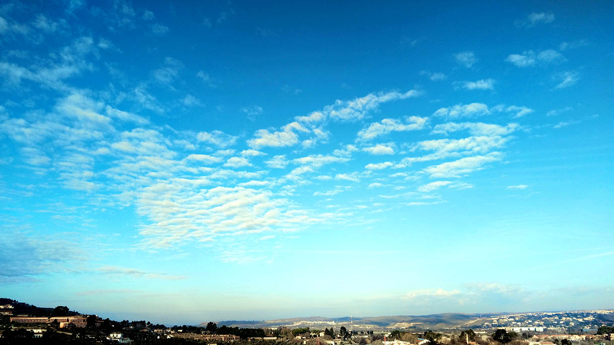 Cielo poco nuboso en Castilla-La Mancha. Foto: ENCLM / Rebeca Arango.