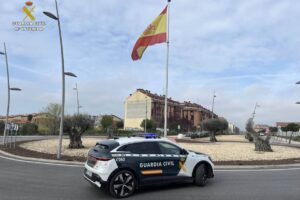 Guardia Civil en Alovera