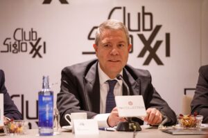 Emiliano García-Page, en el Club Siglo XXI.