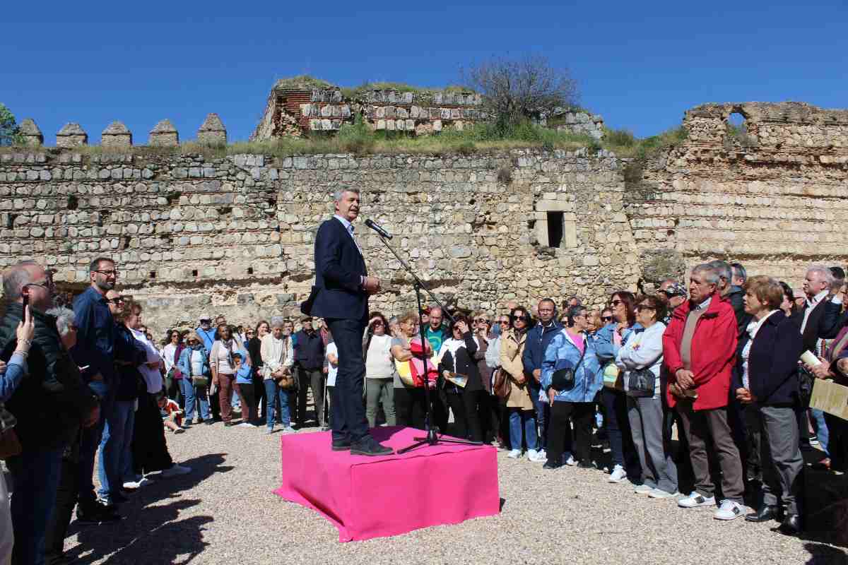 El delegado de la Junta en Toledo y alcalde de Escalona, Álvaro Gutiérrez