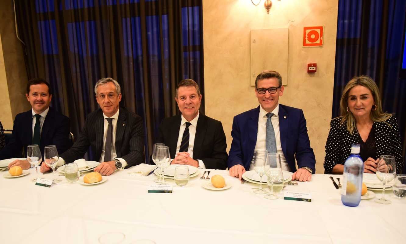 Cena de hermandad de Eurocaja Rural tras la Asamblea General. Foto: Rebeca Arango.