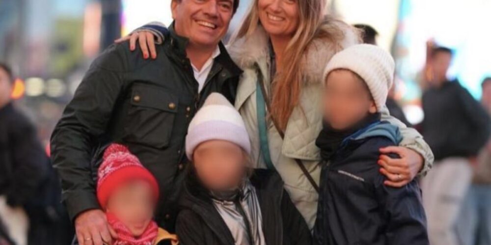 La familia Escobar-Camprubí fallecida en el accidente de un helicóptero en Nueva York. Foto compartida en redes sociales por los familiares de los españoles