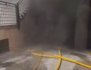 Interior del garaje incendiado.