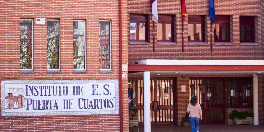 ANPE ha denunciado una agresión sufrida por el exdirector del instituto 'Puerta de Cuartos' de Talavera de la Reina (Toledo). Foto: EFE/Manu Reino