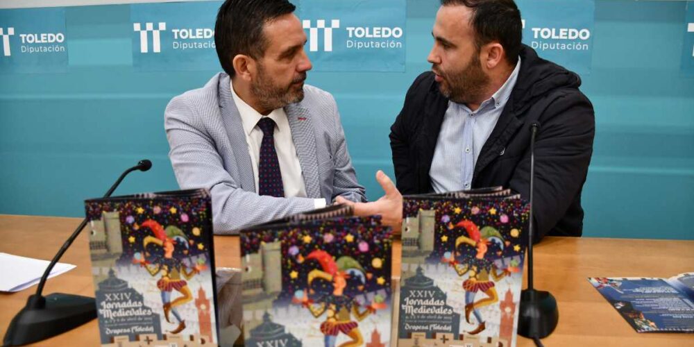 Joaquín Romera (izquierda) y Rubén Zapardiel, en las presentación de las Jornadas Medievales de Oropesa.