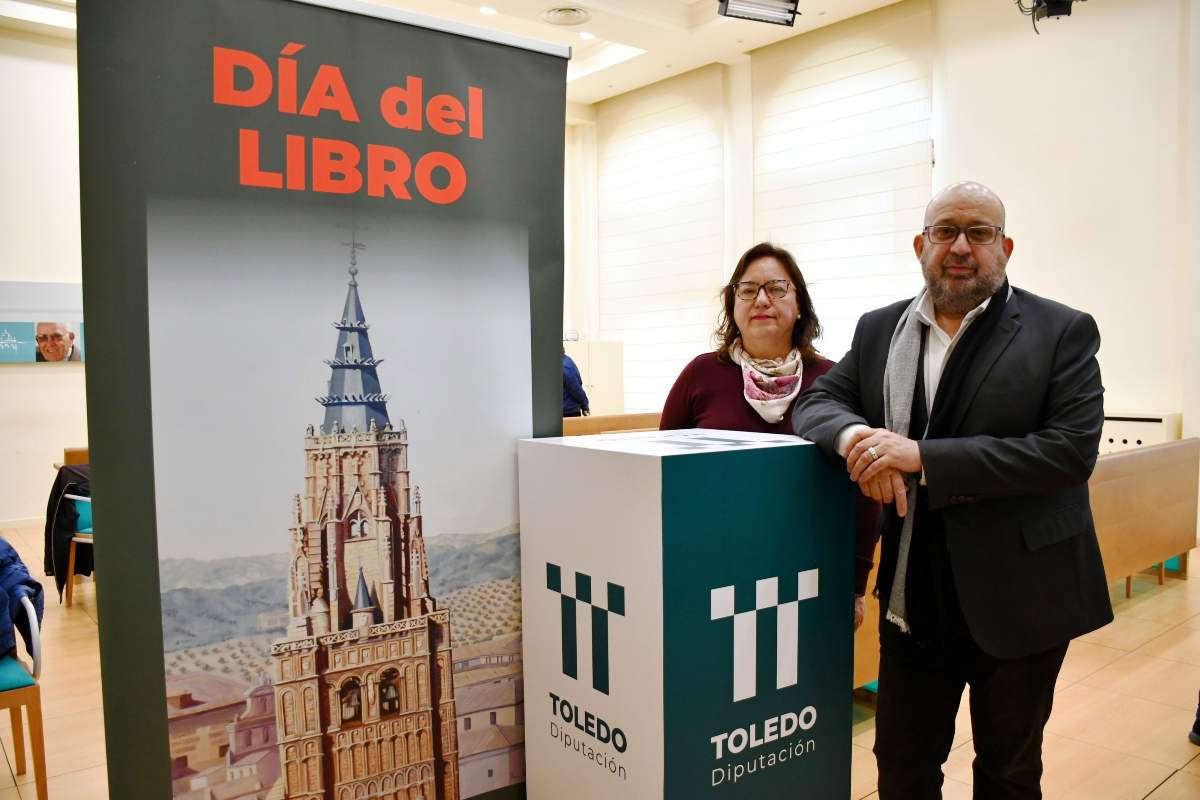 Mariló Ancos y Tomás Arribas presentaron las actividades de la Feria del Libro de la Diputación de Toledo.