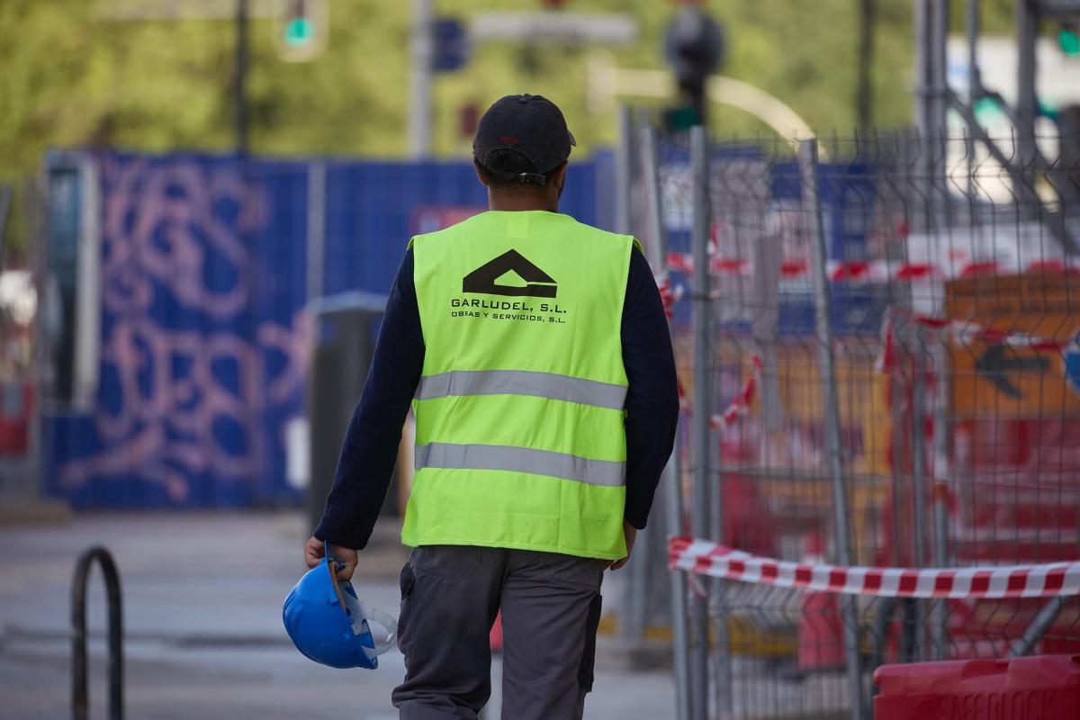 Imagen de un trabajador. Foto: EFE.