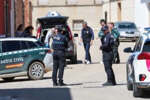 El suceso se ha producido en la calle Arco Iris de La Puebla de Almoradiel (Toledo). Imagen: Efe/Ismael Herrero